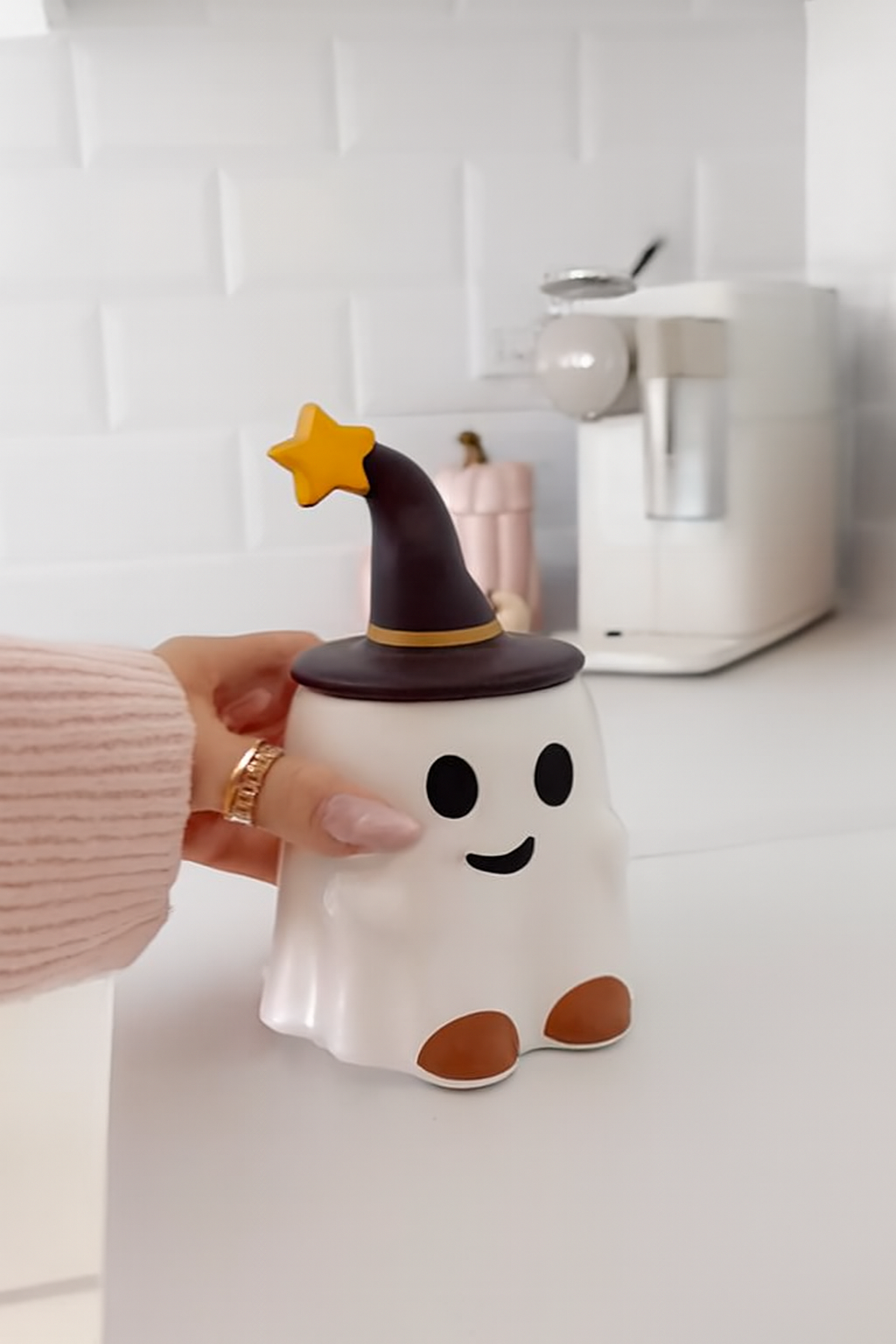Ghost Ceramic Mug with Lid – Coffee, Tea & Milk Cup